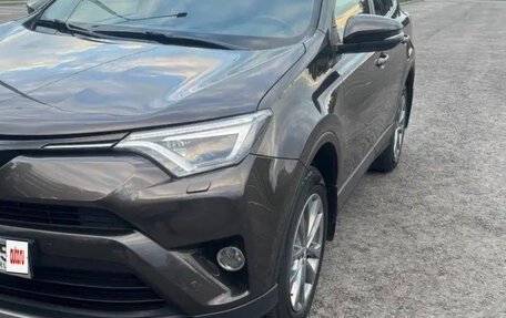 Toyota RAV4, 2019 год, 3 360 000 рублей, 7 фотография