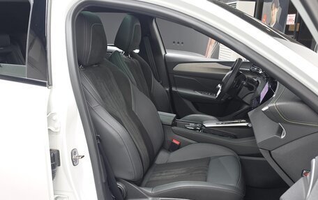 Peugeot 308, 2022 год, 2 000 080 рублей, 17 фотография