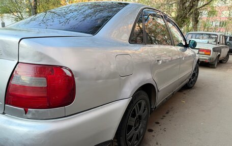 Audi A4, 1998 год, 260 000 рублей, 7 фотография