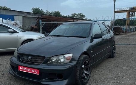 Toyota Altezza, 1999 год, 1 100 000 рублей, 3 фотография