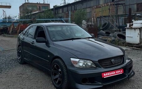 Toyota Altezza, 1999 год, 1 100 000 рублей, 4 фотография
