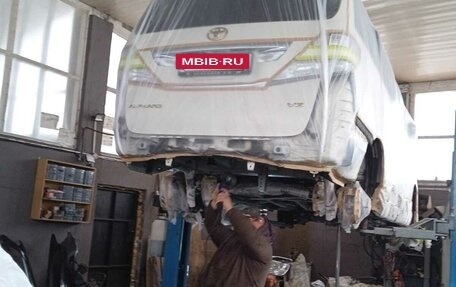 Toyota Alphard III, 2008 год, 1 990 000 рублей, 5 фотография