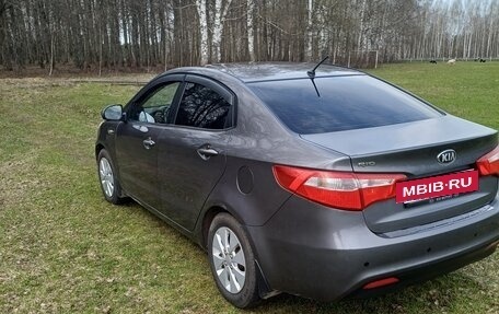 KIA Rio III рестайлинг, 2013 год, 780 000 рублей, 5 фотография