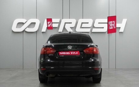 Volkswagen Jetta VI, 2013 год, 899 000 рублей, 4 фотография