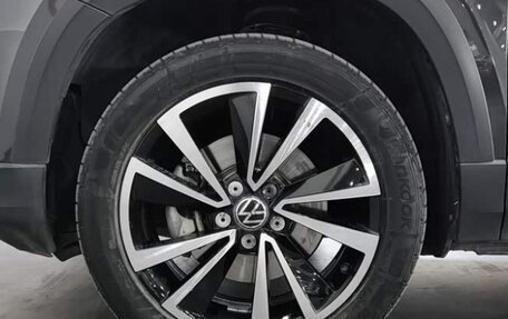 Volkswagen Tharu, 2021 год, 1 410 000 рублей, 17 фотография