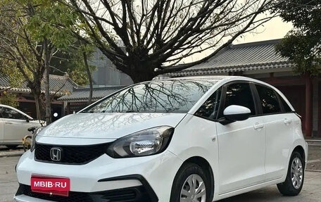 Honda Fit, 2021 год, 1 010 000 рублей, 1 фотография