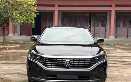 Volkswagen Passat B8 рестайлинг, 2022 год, 1 580 000 рублей, 3 фотография