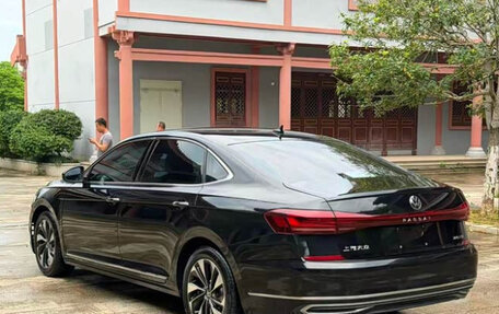 Volkswagen Passat B8 рестайлинг, 2022 год, 1 580 000 рублей, 4 фотография