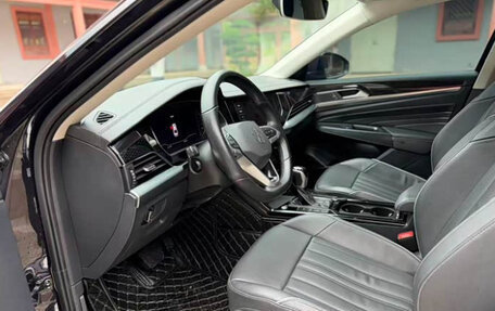 Volkswagen Passat B8 рестайлинг, 2022 год, 1 580 000 рублей, 7 фотография