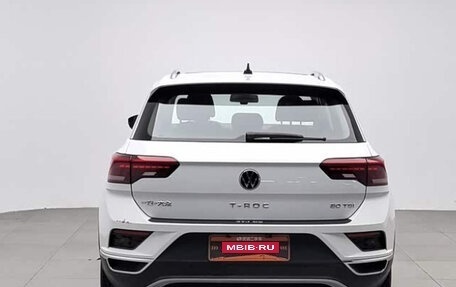 Volkswagen T-Roc I, 2022 год, 1 386 000 рублей, 4 фотография