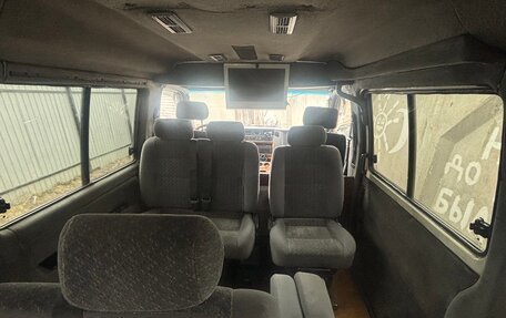 SsangYong Istana, 2003 год, 650 000 рублей, 7 фотография