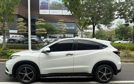 Honda Vezel, 2022 год, 1 450 002 рублей, 7 фотография