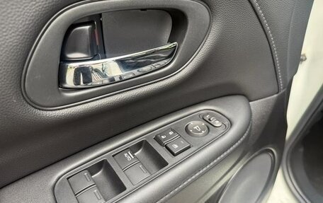 Honda Vezel, 2022 год, 1 450 002 рублей, 19 фотография