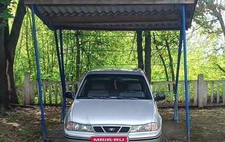 Daewoo Nexia I рестайлинг, 2004 год, 150 000 рублей, 2 фотография
