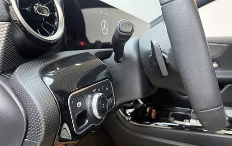 Mercedes-Benz A-Класс, 2021 год, 2 050 000 рублей, 13 фотография