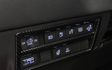 Toyota Tundra, 2023 год, 7 850 000 рублей, 11 фотография