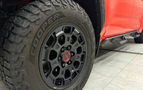 Toyota Tundra, 2023 год, 7 850 000 рублей, 23 фотография