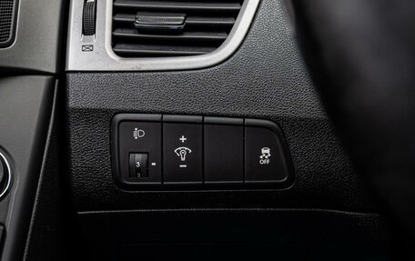 Hyundai Elantra V, 2012 год, 898 000 рублей, 18 фотография