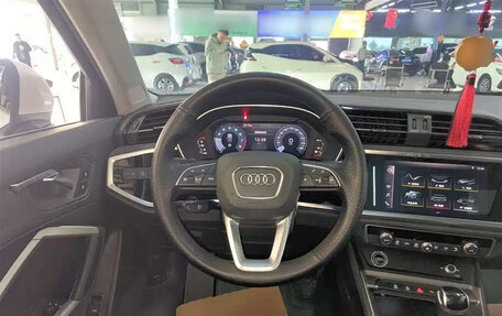 Audi Q3, 2021 год, 1 800 000 рублей, 10 фотография