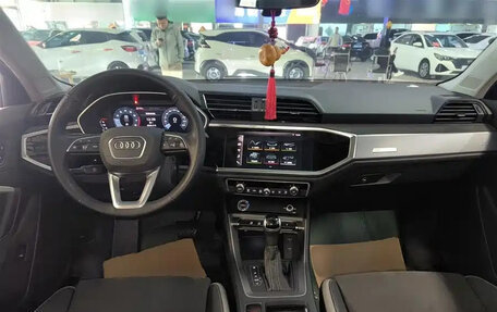 Audi Q3, 2021 год, 1 800 000 рублей, 9 фотография