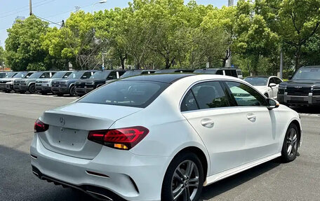 Mercedes-Benz A-Класс, 2022 год, 1 550 000 рублей, 11 фотография
