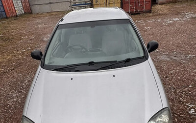 Nissan Tino, 2001 год, 289 000 рублей, 1 фотография