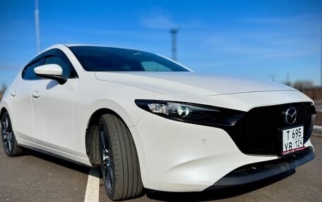 Mazda 3, 2019 год, 1 700 000 рублей, 1 фотография