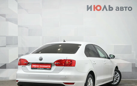 Volkswagen Jetta VI, 2013 год, 950 000 рублей, 8 фотография
