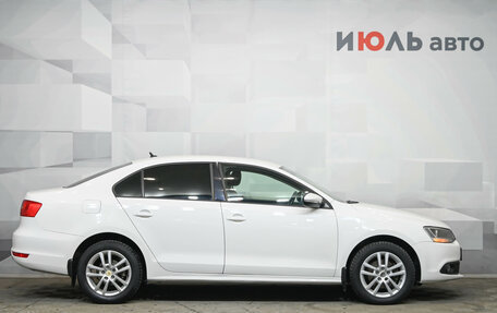 Volkswagen Jetta VI, 2013 год, 950 000 рублей, 10 фотография