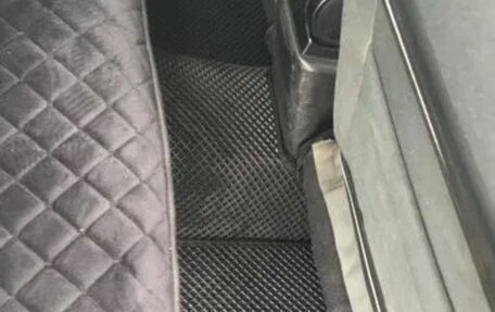 Mitsubishi Carisma I, 2002 год, 370 000 рублей, 31 фотография