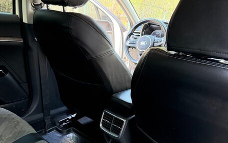 KIA K5, 2020 год, 2 900 000 рублей, 23 фотография