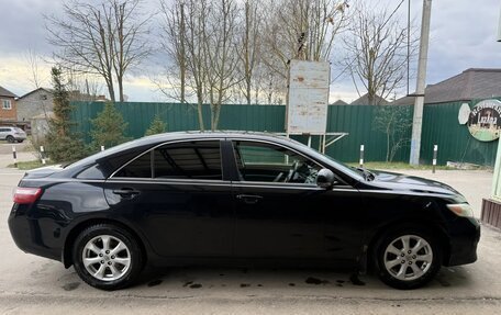 Toyota Camry, 2011 год, 820 000 рублей, 4 фотография