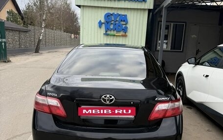 Toyota Camry, 2011 год, 820 000 рублей, 3 фотография