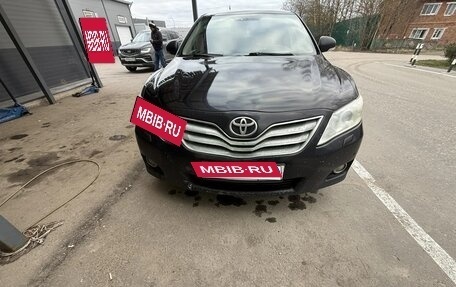 Toyota Camry, 2011 год, 820 000 рублей, 5 фотография