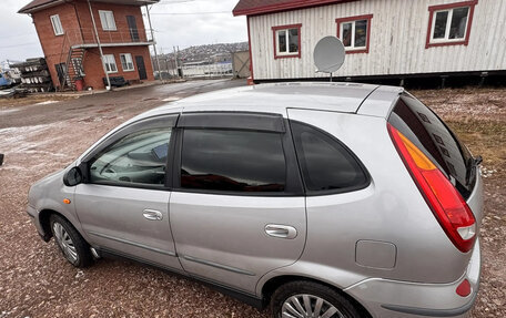 Nissan Tino, 2001 год, 289 000 рублей, 12 фотография