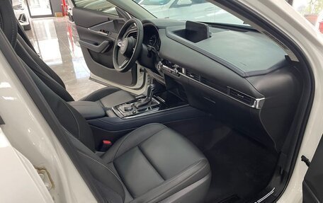 Mazda CX-30 I, 2021 год, 2 200 000 рублей, 4 фотография