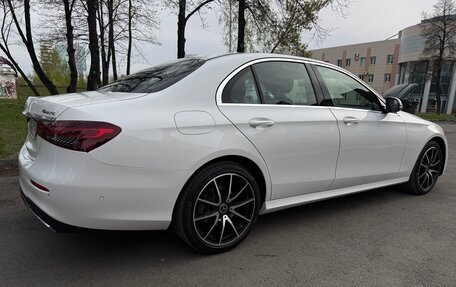 Mercedes-Benz E-Класс, 2022 год, 5 100 000 рублей, 5 фотография