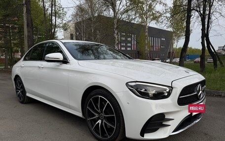 Mercedes-Benz E-Класс, 2022 год, 5 100 000 рублей, 3 фотография