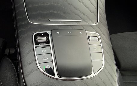 Mercedes-Benz E-Класс, 2022 год, 5 100 000 рублей, 27 фотография