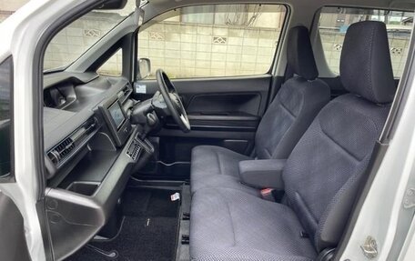 Suzuki Wagon R VI, 2022 год, 725 000 рублей, 10 фотография