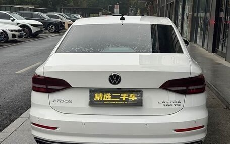 Volkswagen Lavida, 2022 год, 1 420 000 рублей, 6 фотография