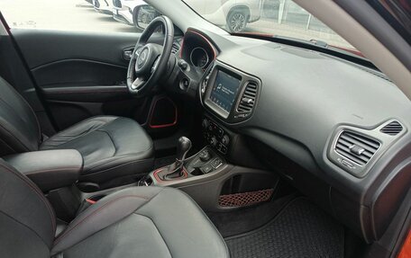Jeep Compass II, 2017 год, 1 950 000 рублей, 11 фотография
