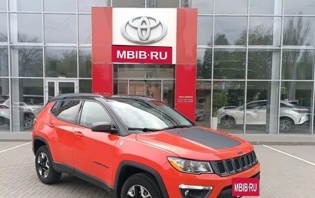 Jeep Compass II, 2017 год, 1 950 000 рублей, 3 фотография