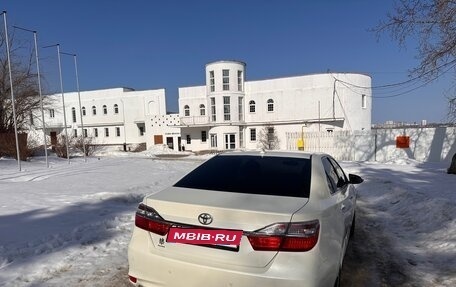 Toyota Camry, 2017 год, 1 700 000 рублей, 5 фотография