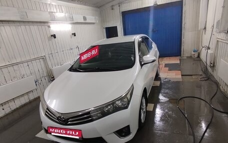 Toyota Corolla, 2013 год, 1 380 000 рублей, 6 фотография
