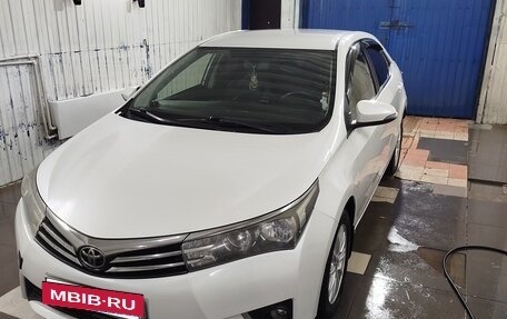 Toyota Corolla, 2013 год, 1 380 000 рублей, 9 фотография