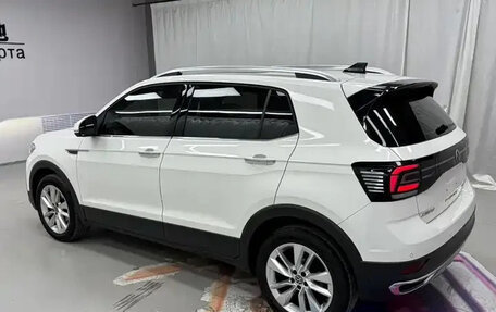 Volkswagen T-Cross I, 2021 год, 1 724 000 рублей, 4 фотография