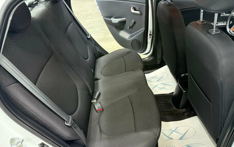 KIA Rio III рестайлинг, 2014 год, 995 000 рублей, 27 фотография