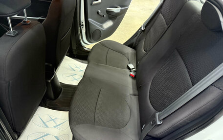 KIA Rio III рестайлинг, 2014 год, 995 000 рублей, 25 фотография