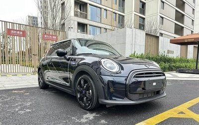 MINI Hatch, 2024 год, 3 200 000 рублей, 1 фотография